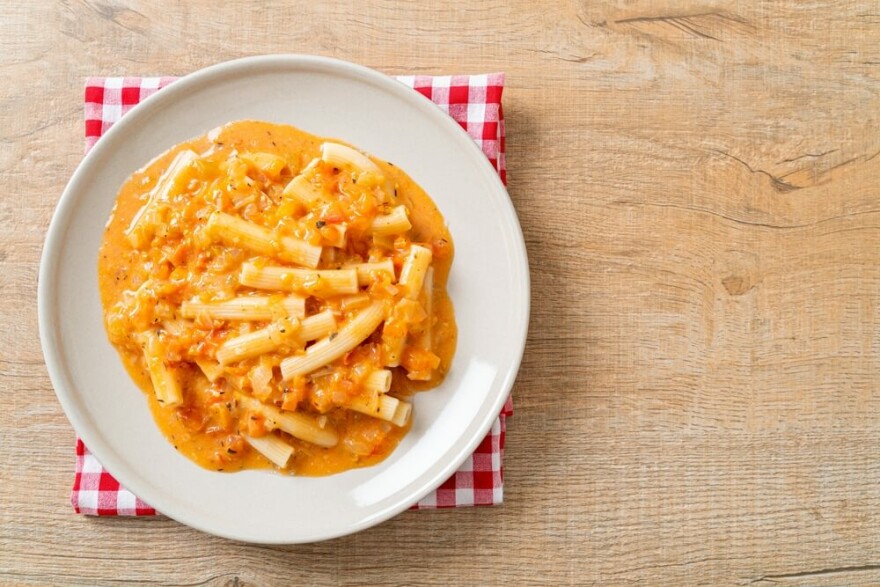 Crockpot Creamy Chicken Pasta recipe