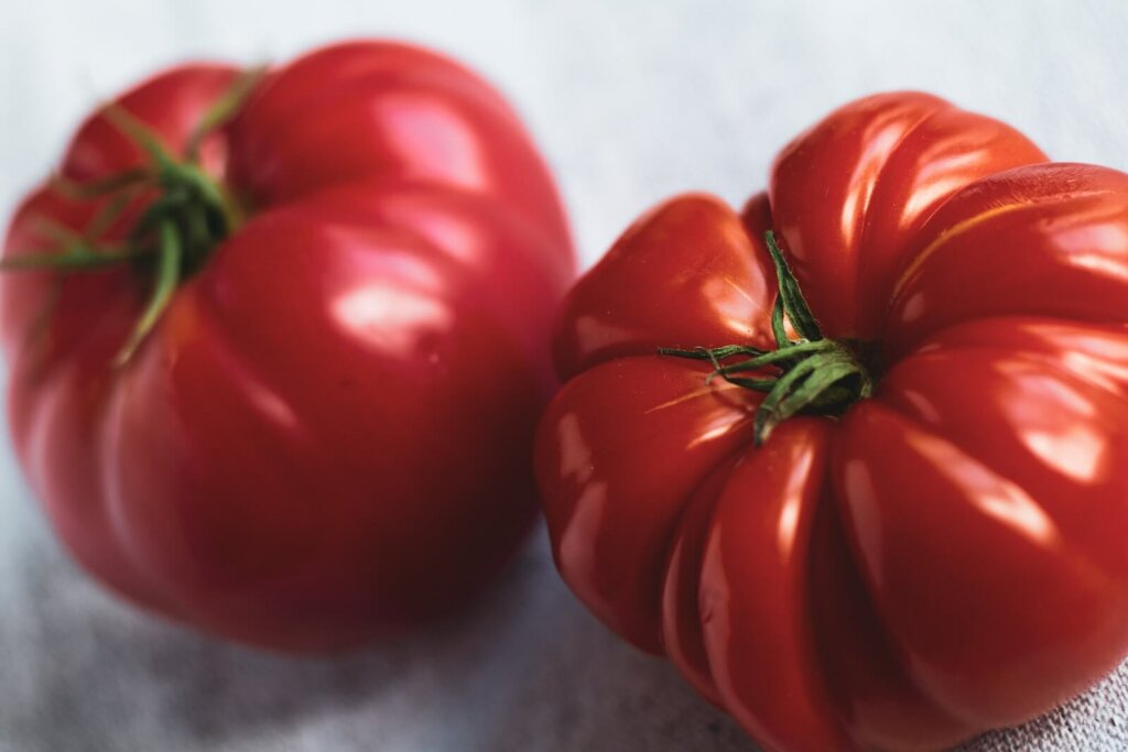 types of tomatoes